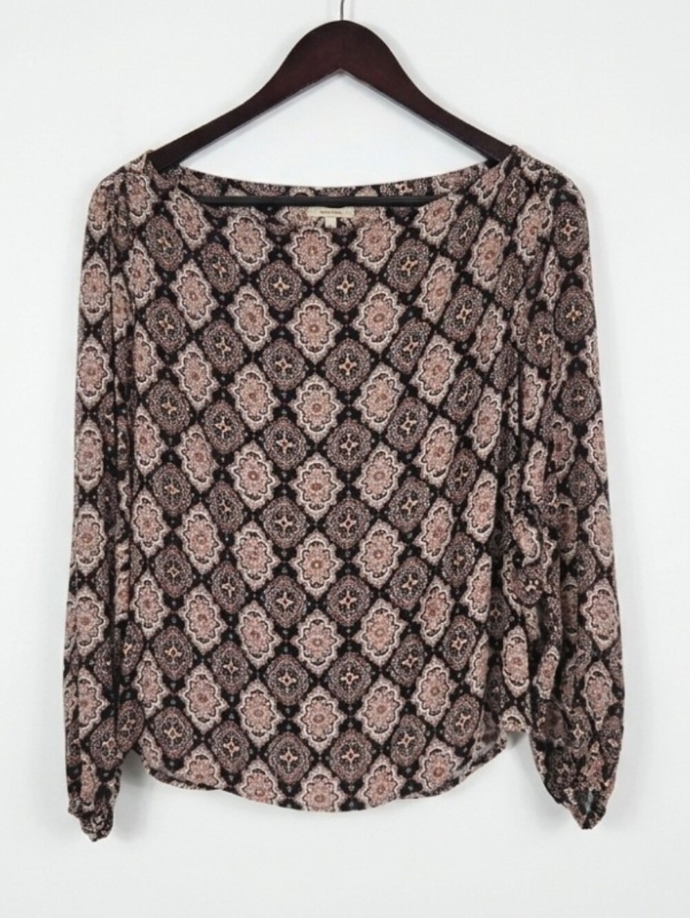 gimmicks printed top